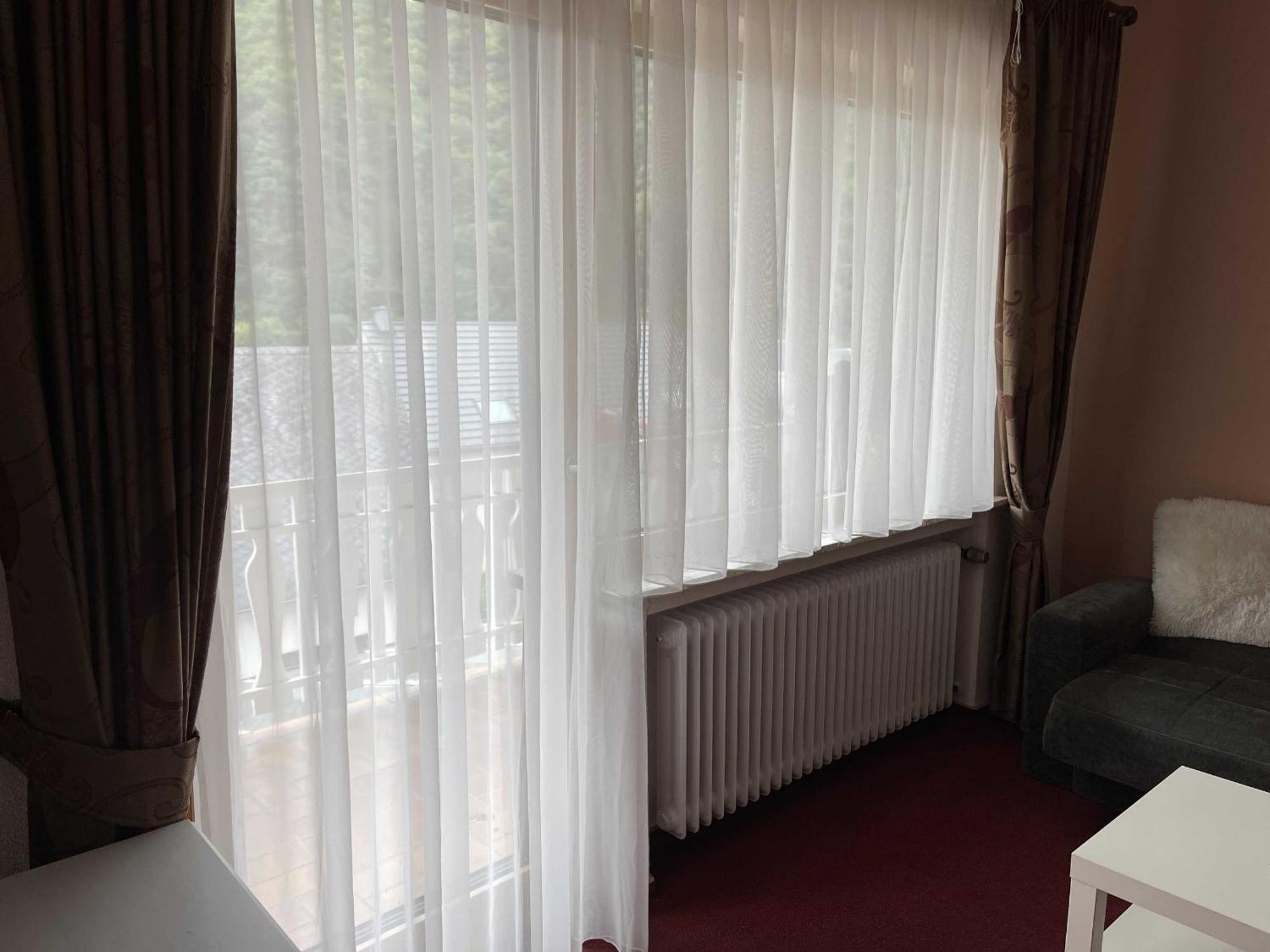 Hotel Zur Mosel Minheim Экстерьер фото