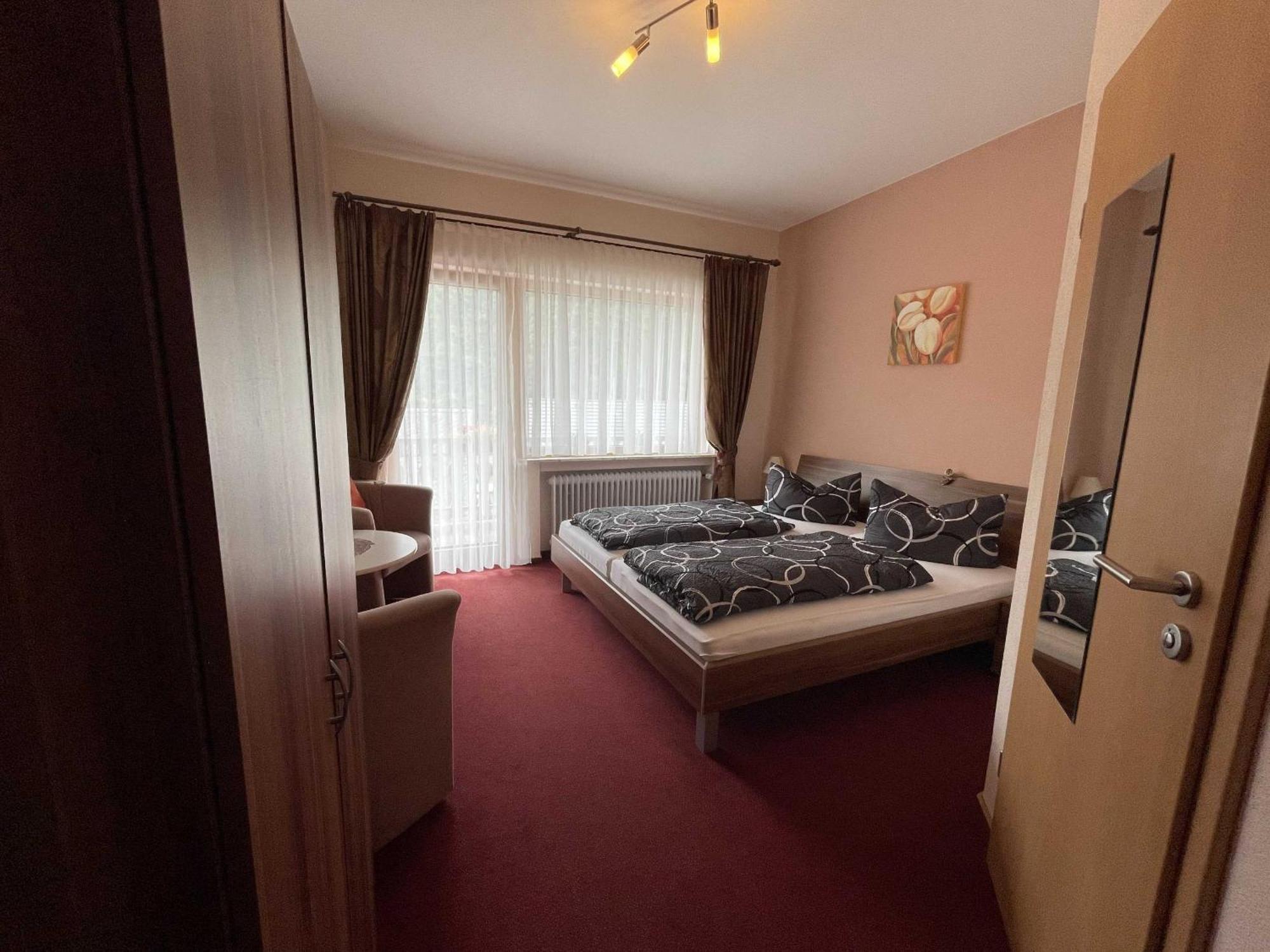 Hotel Zur Mosel Minheim Экстерьер фото