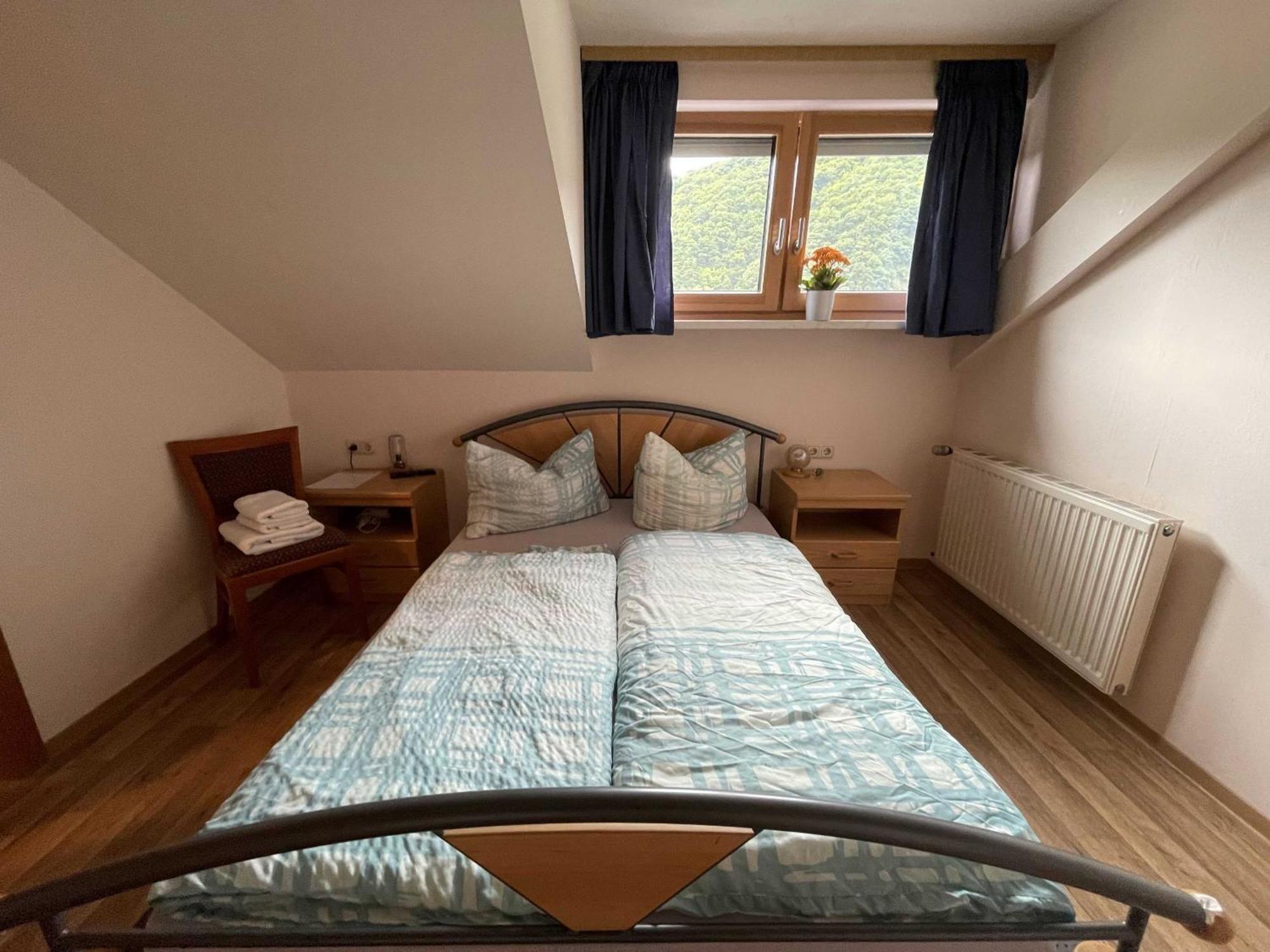 Hotel Zur Mosel Minheim Экстерьер фото
